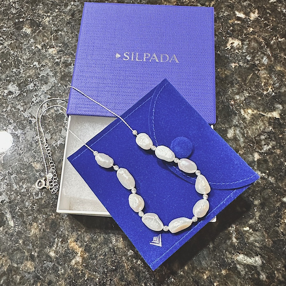 Never used - Sipalda, White freshwater pearls & silver (925) necklace
